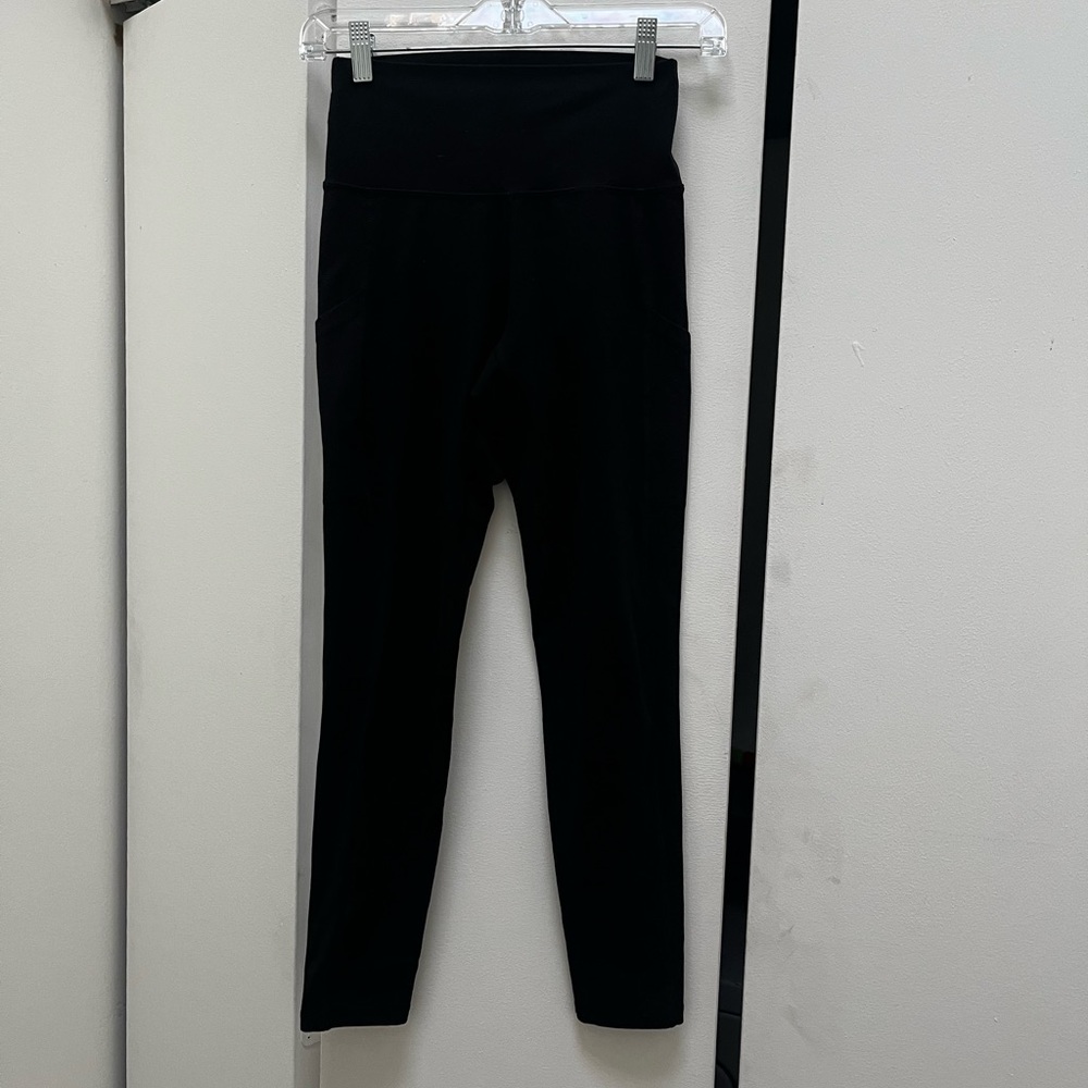 Black Leggings with Leg Pocket